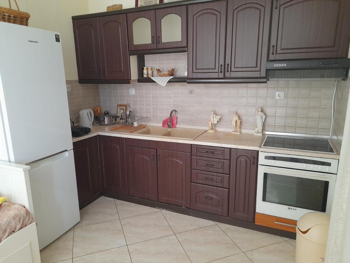 Apartments Giannis Метаморфоси Екстериор снимка
